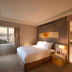 Suite con letto king size d'angolo